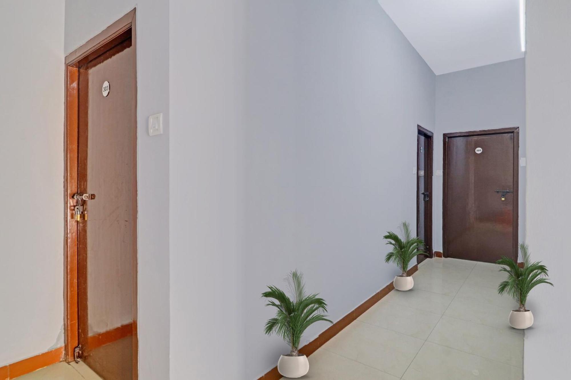 Hotel O Jagannath Near Shilparamam Kondapur (Telangana) Exterior foto